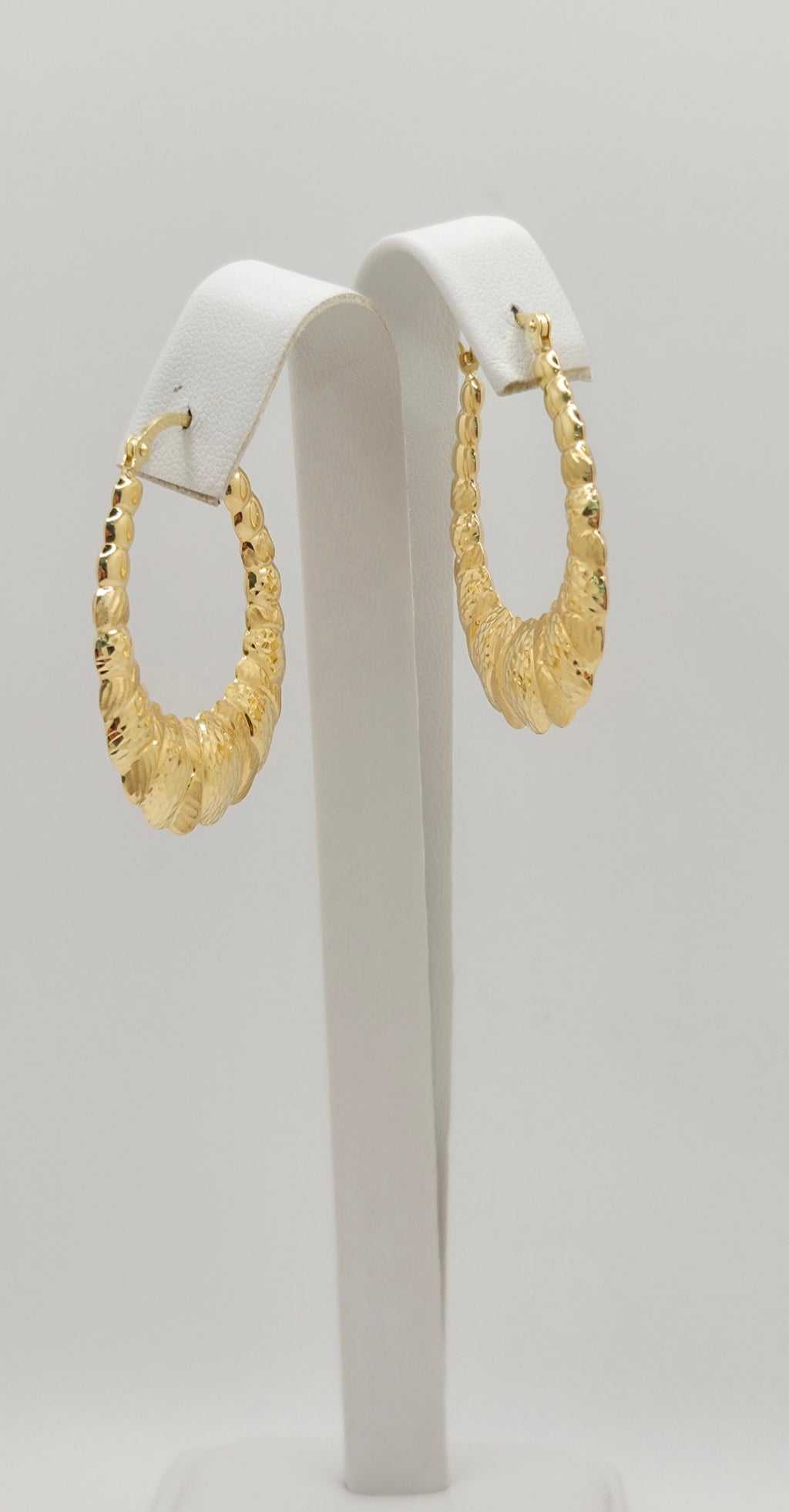 10KT VINTAGE SHRIMP DESIGN HOOPS EARRINGS Weight 3.1GR