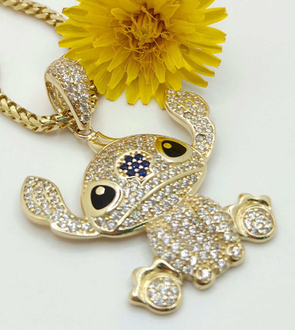10KT WHITE CZ STITCH PENDANT Weight 4.7GR