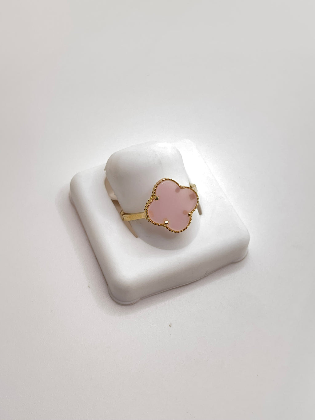 10KT FLOWER RING Size 7.5 Weigth 1.64GR