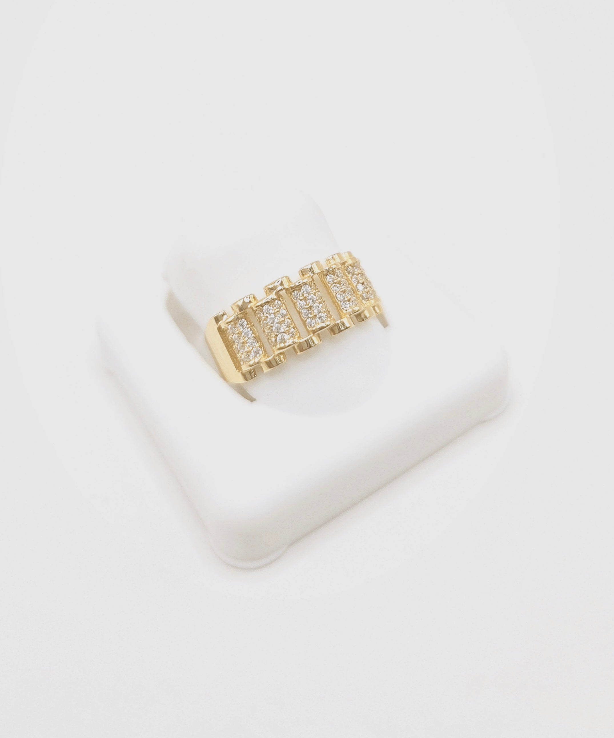14KT WATCH STYLE CZ DETAIL RING Size 8 Weight 2.3GR
