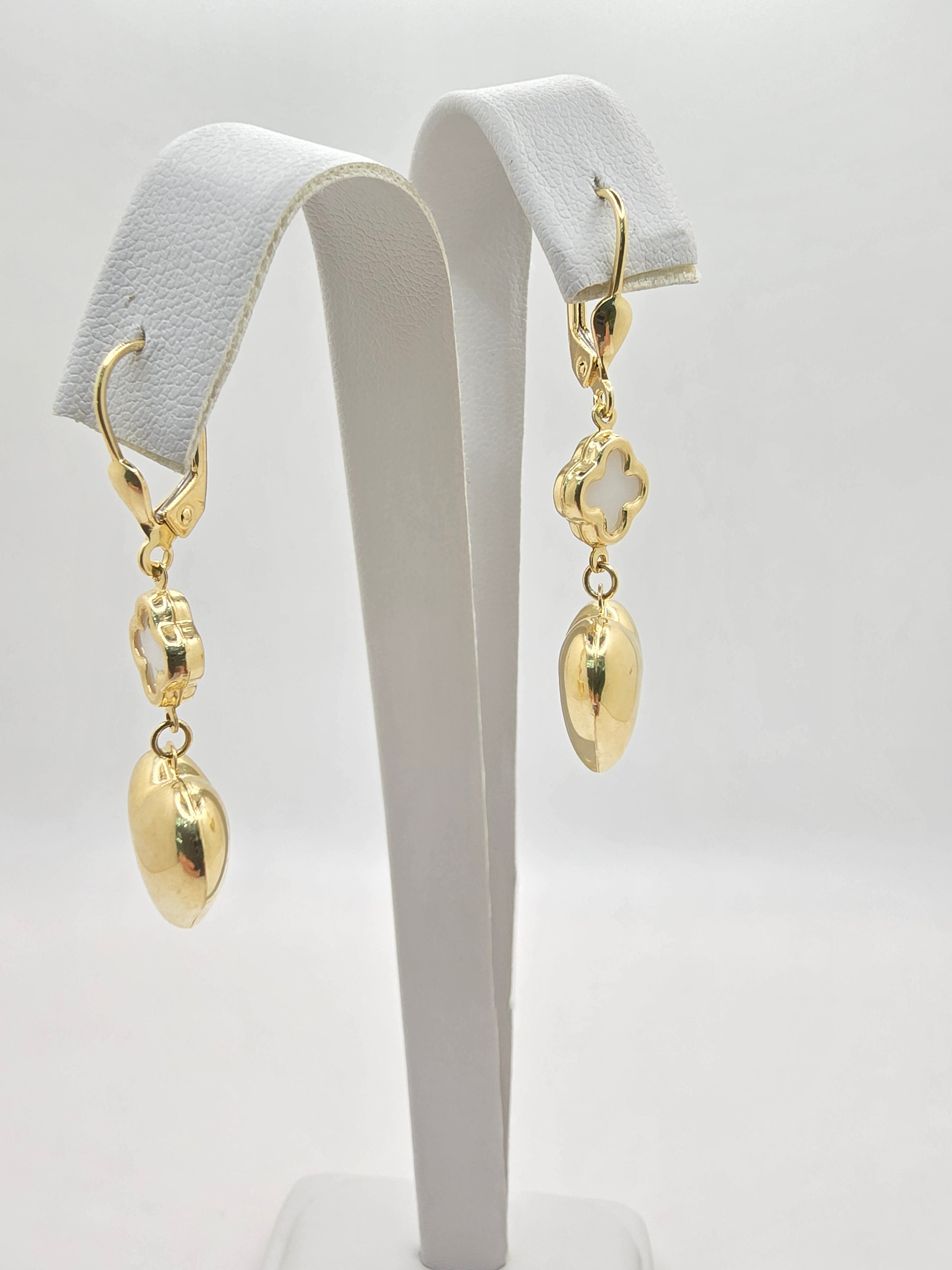 14KT FLOWER EARRINGS Size  Weigth 3.9GR