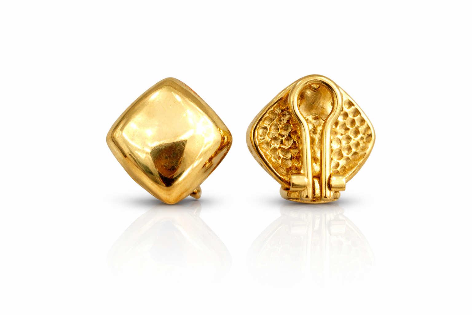 10KT MODERN SMALL PLAIN SQUARE OMEGA BACKS EARRINGS Weight 4GR