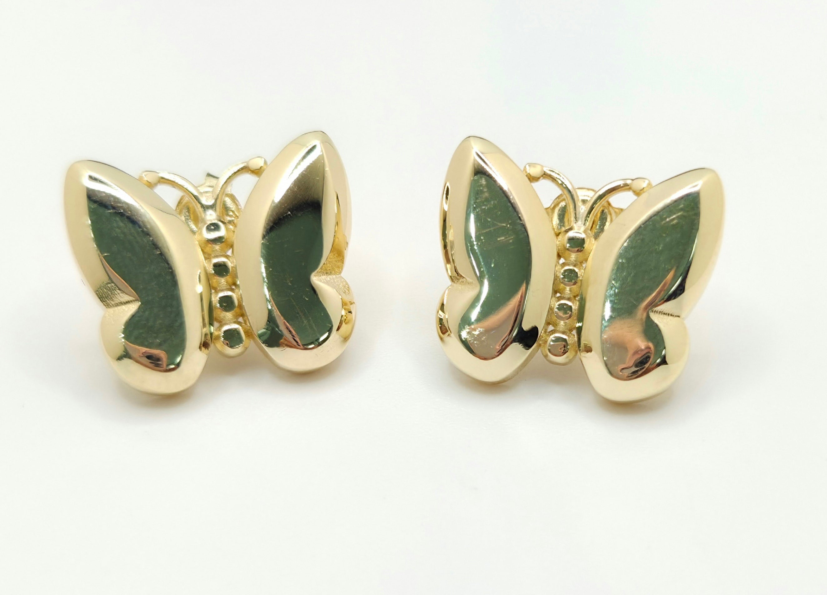 10KT GOLDEN BUTTERFLYS EARRINGS Weight 4GR