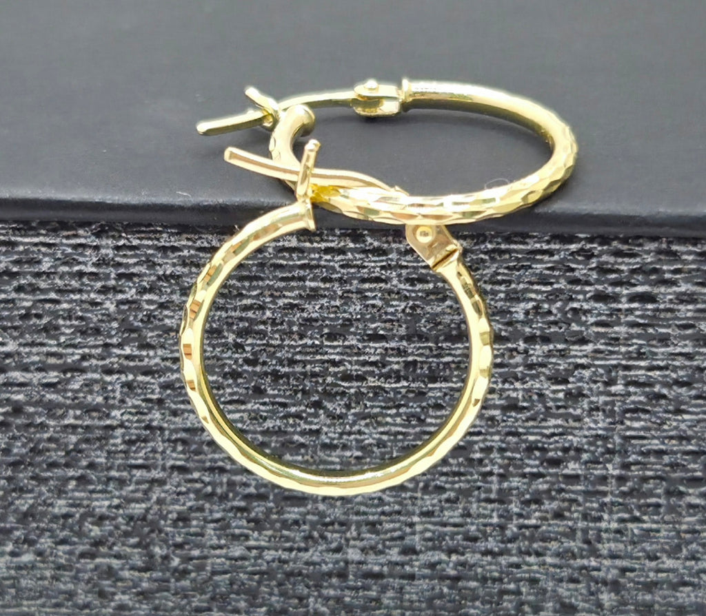 10KT SLIM DIAMOND CUT HOOPS EARRINGS Size 1 1.5MM Weight 1GR