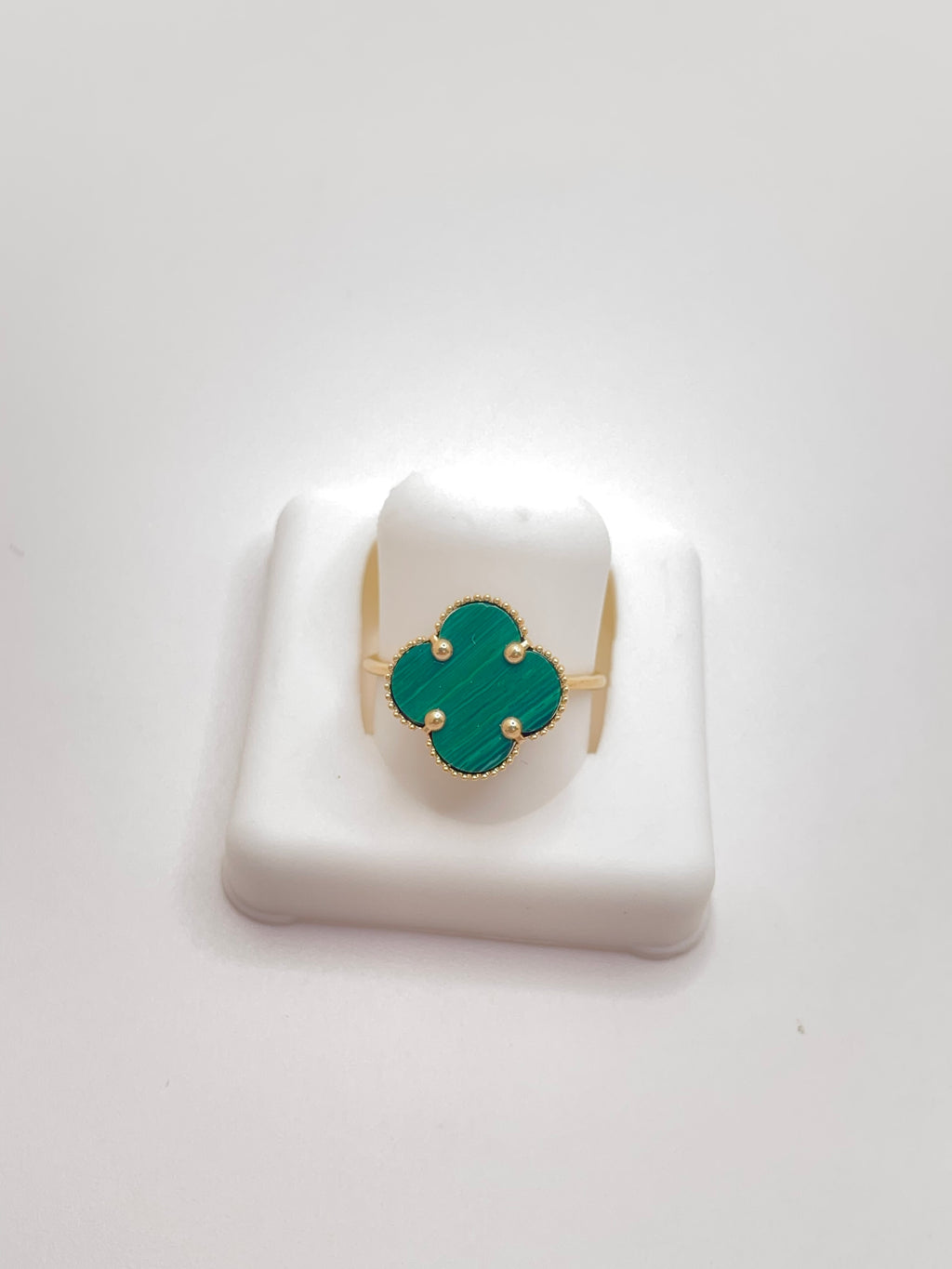 14KT FLOWER RING Size 6.5 Weigth 1.39GR