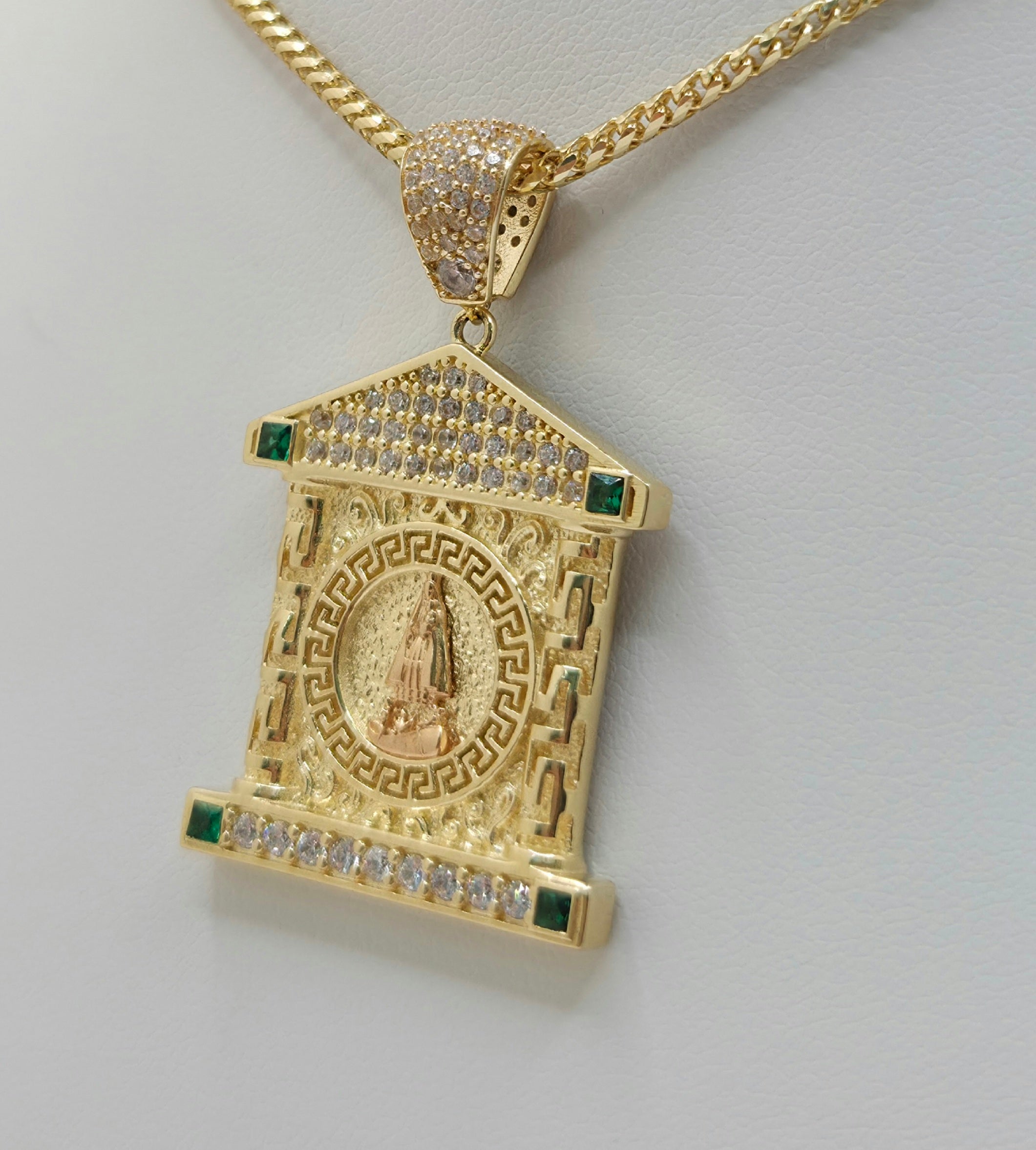 14KT CZ GREEK DETAIL HOUSE STYLE CARIDAD PENDANT Weight 8.8GR