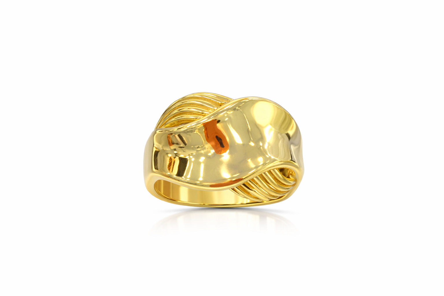 14KT MODERN RIBBED AND PLAIN DESIGN RING Size 7 Weigth 4.9GR