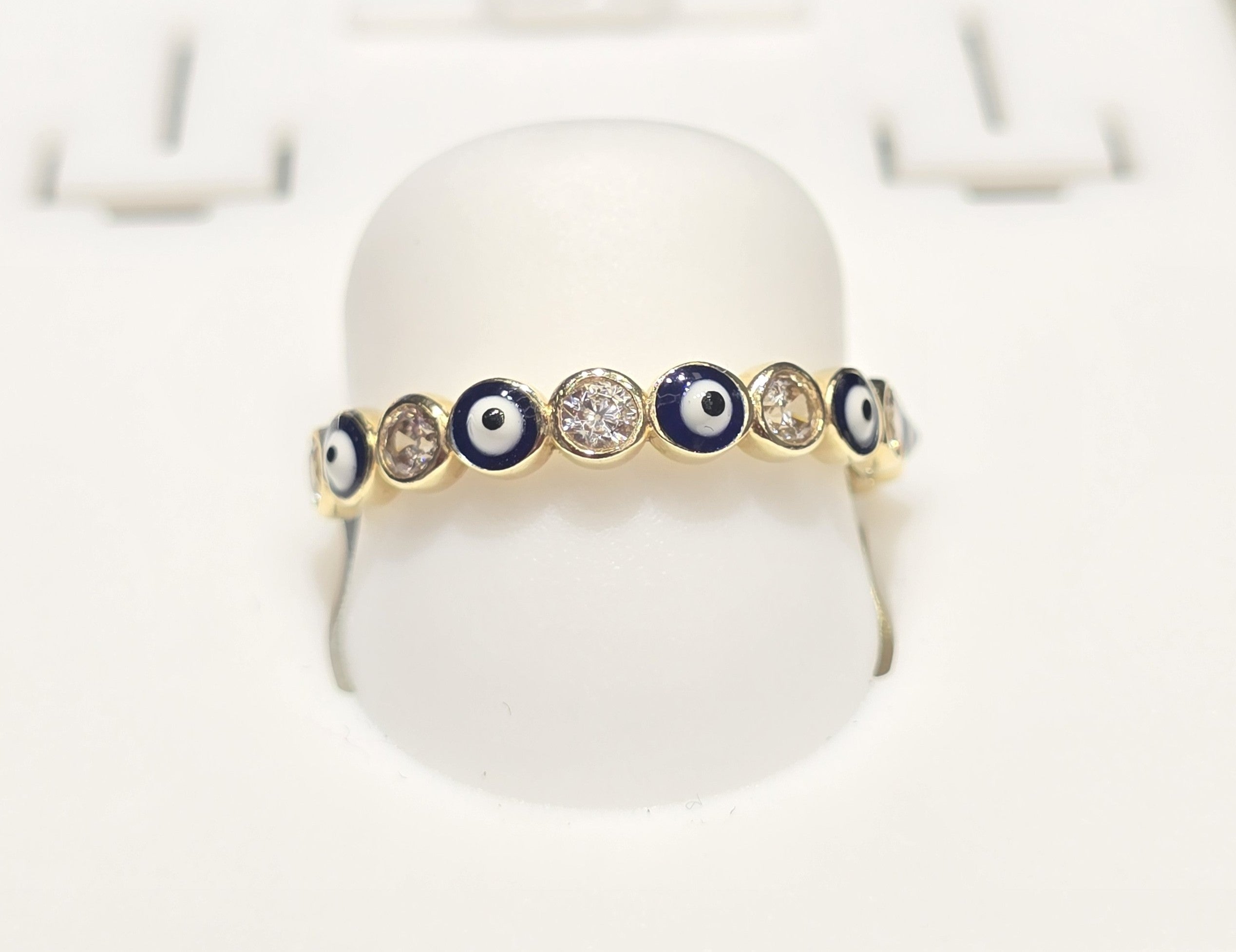 14KT SIMPLE RING WITH BLUE EYES SIZE 8 Weight 2GR