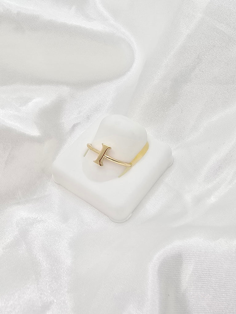 14KT "I" LETTER RING Size 6 Weight 1.2GR
