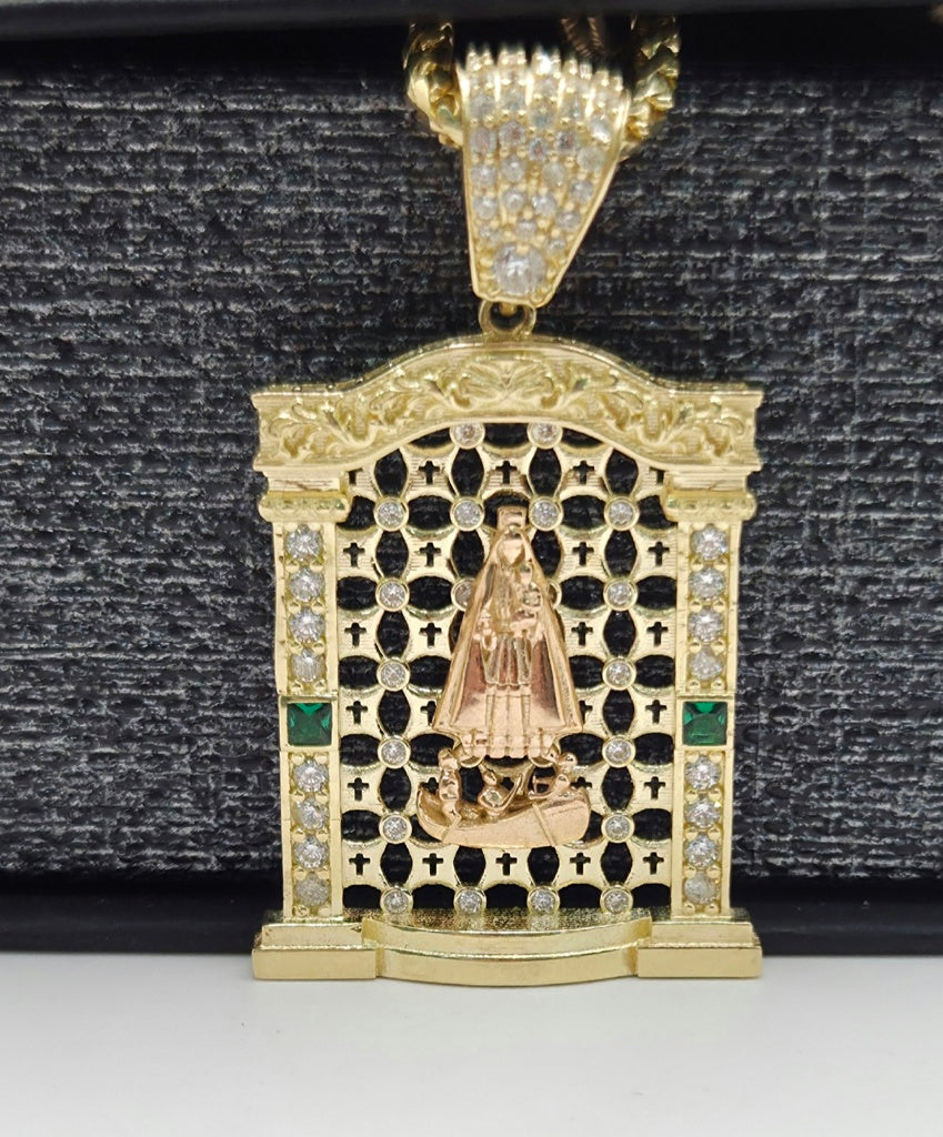 14KT NET BACKGROUND HOUSE STYLE CARIDAD PENDANT Weight 7.2GR