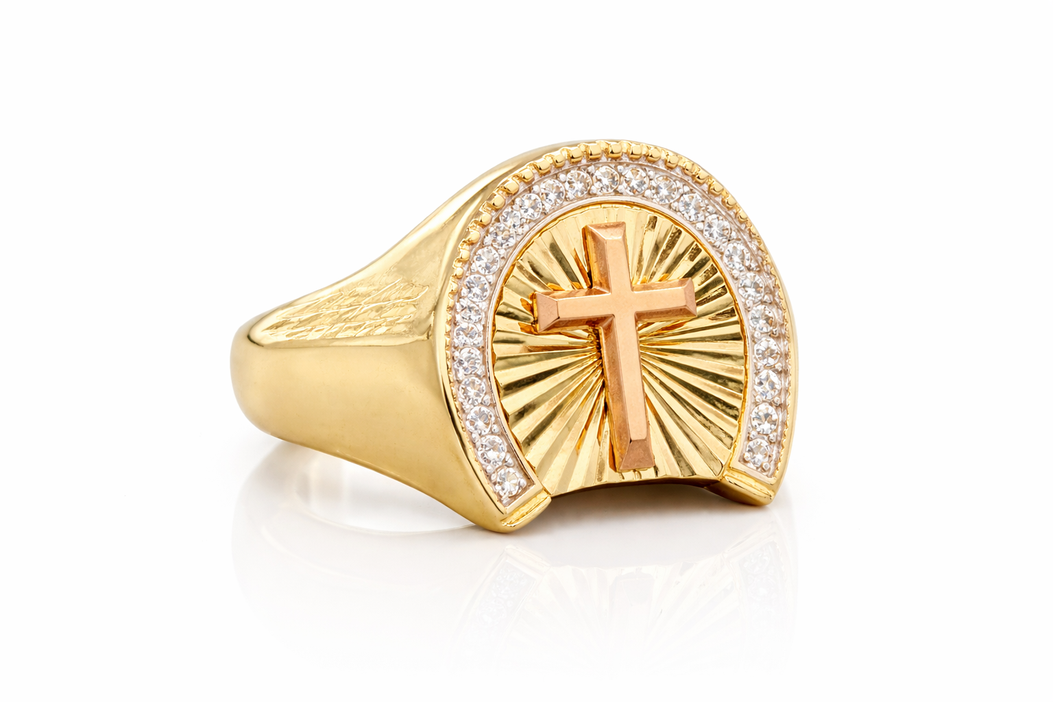 10KT CROSS HORSE SHOE RING Size 10 Weigth 7.60grs