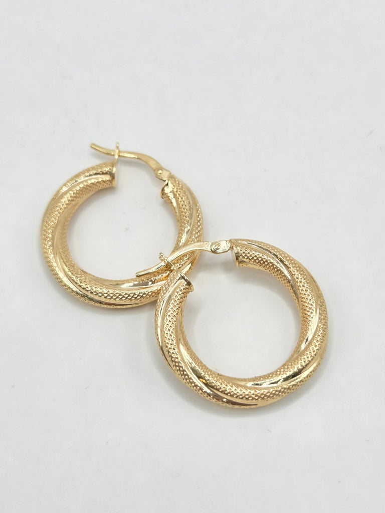 10KT CROOKED NEVADAS HOOPS EARRINGS Size 3  4MM Weigth 2.4GR