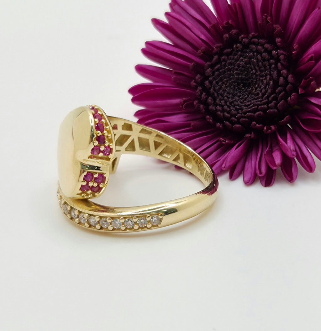 14KT MODERN CZ PINK HEART RING Size 8 Weight 5.3GR
