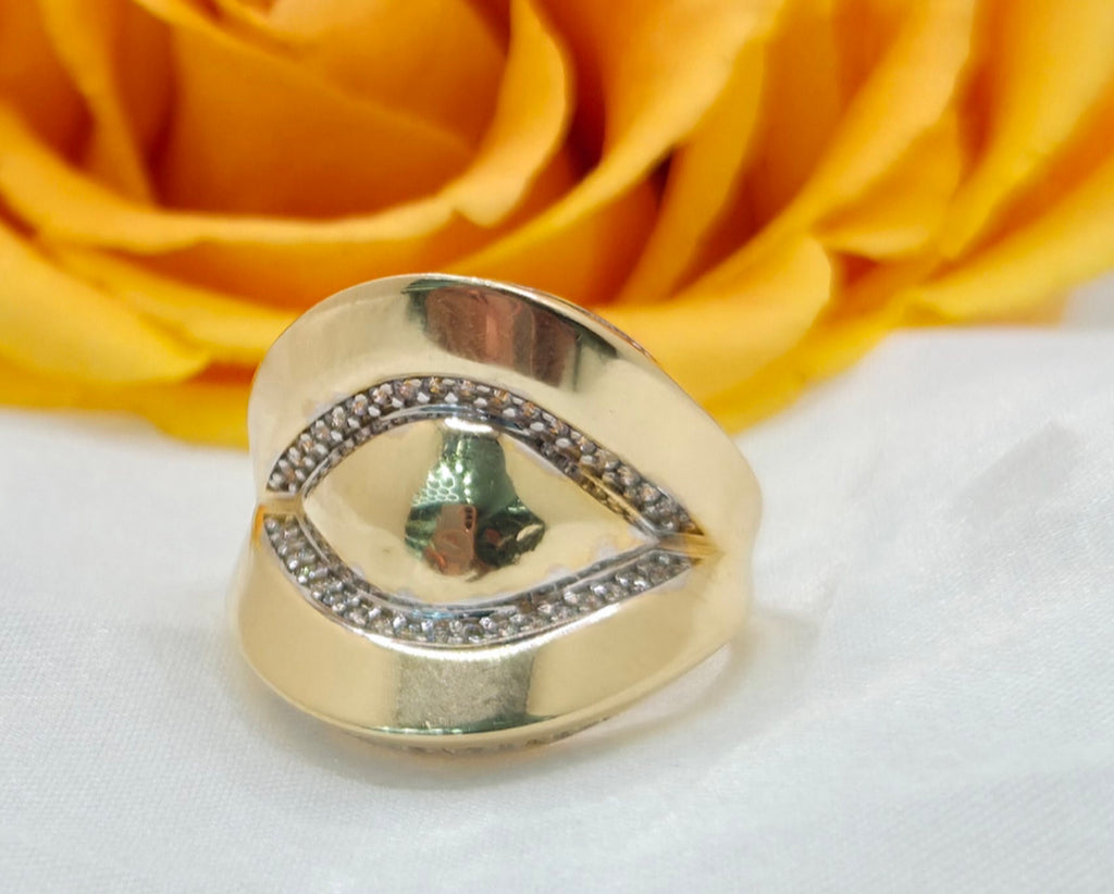 14KT ELEGANT ALMOND DESIGN CZ DETAIL WOMEN'S RING Size 8 Weight 4.7GR