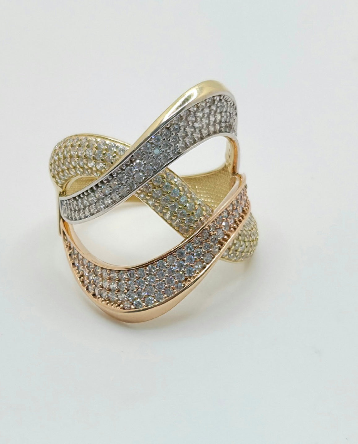 14KT CZ TWO TONE MODERN INTERTWINED RING Size 7.5 Weight 4.9GR