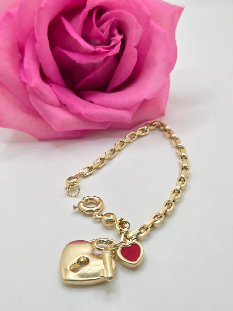14KT SQUARE PAPER CLIP HEART AND KEY PENDANT BRACELET Size 8INCH Weight 8GR