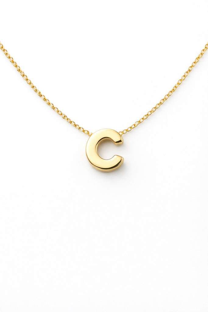 10KT CHAIN WITH LETTER "C" PENDANT Size 18 Weigth 1.35