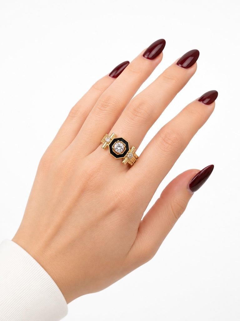 10KT STONE RING Size 8.5 3.4GR