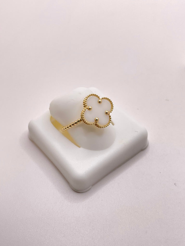 14KT FLOWER RING Size 6 Weigth 2.18GR