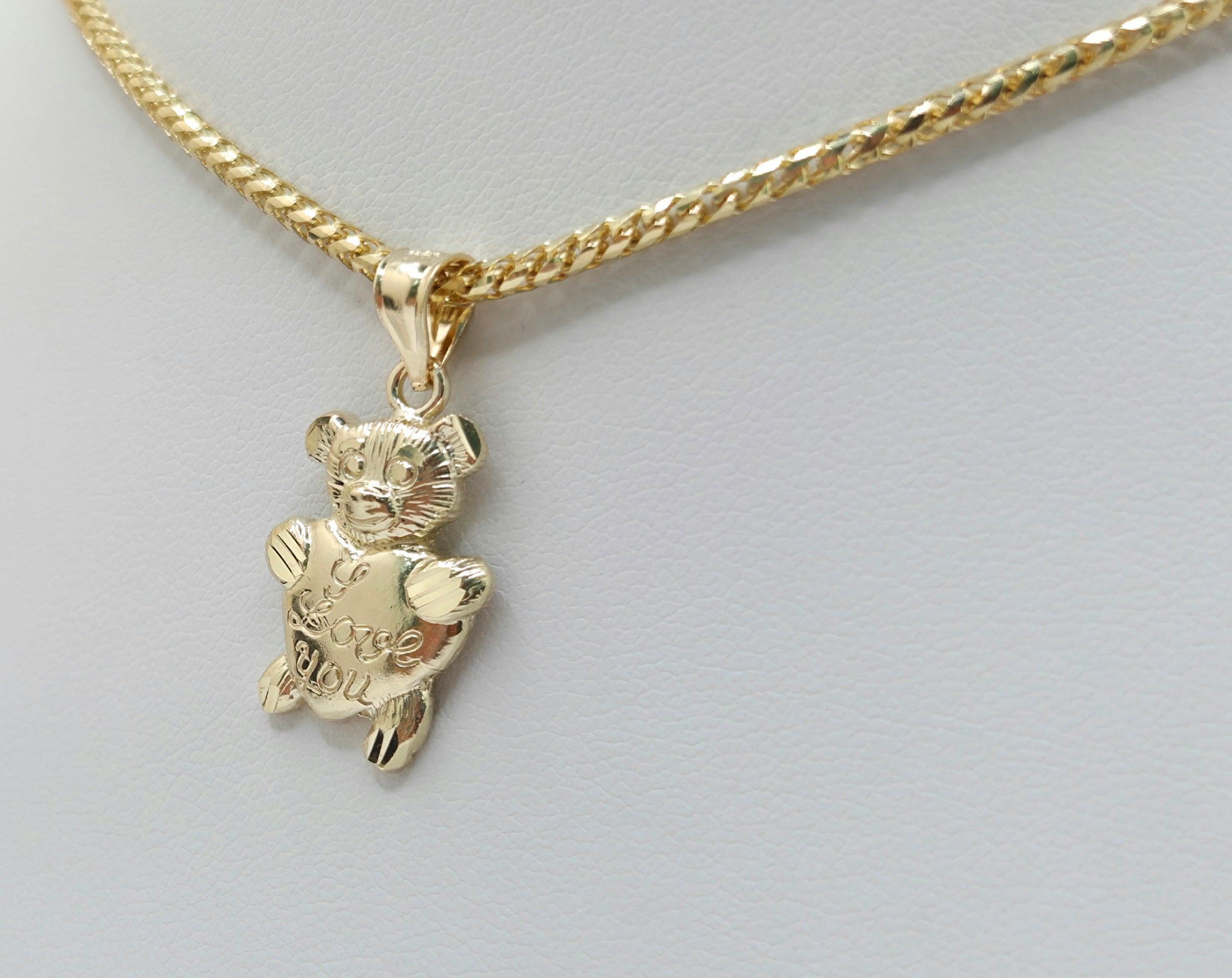 10KT LOVE YOU SMALL BEAR PENDANT Weight 2.3GR