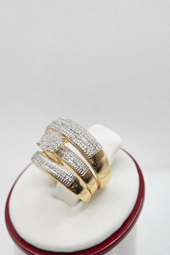 14KT NATURAL DIAMOND TRIO ENGAGEMENT RING Size W-7 M-10.5 / 0.31CT