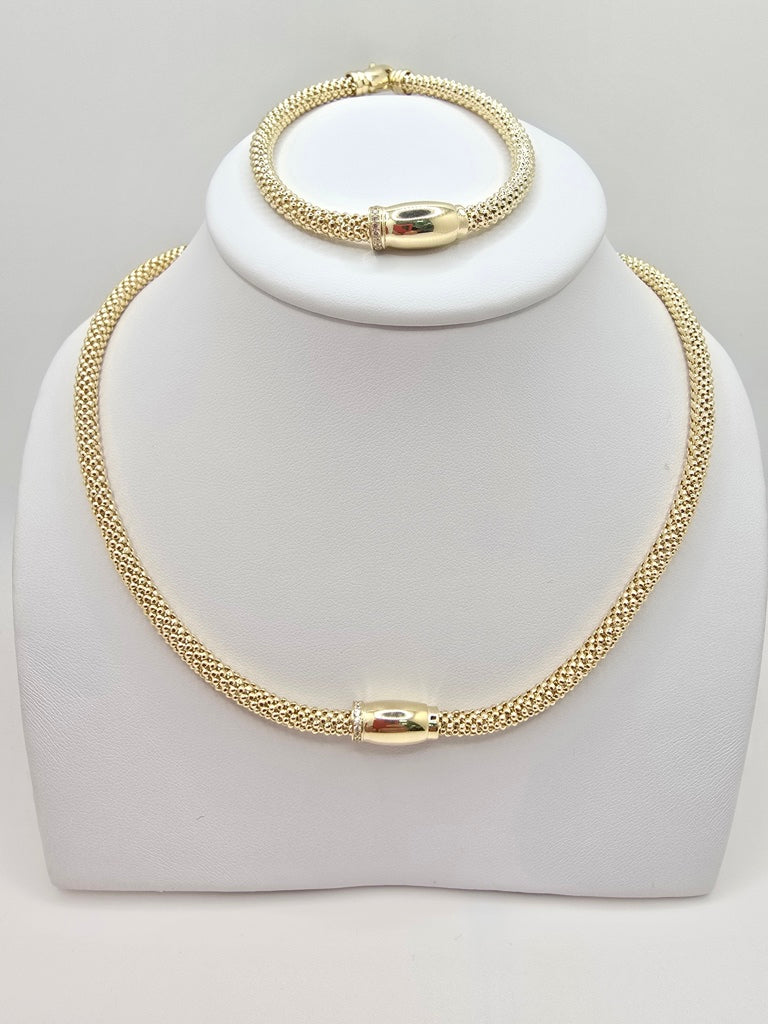 10KT MILANESA NECKLACE  18INCH Weight 16.3GRS