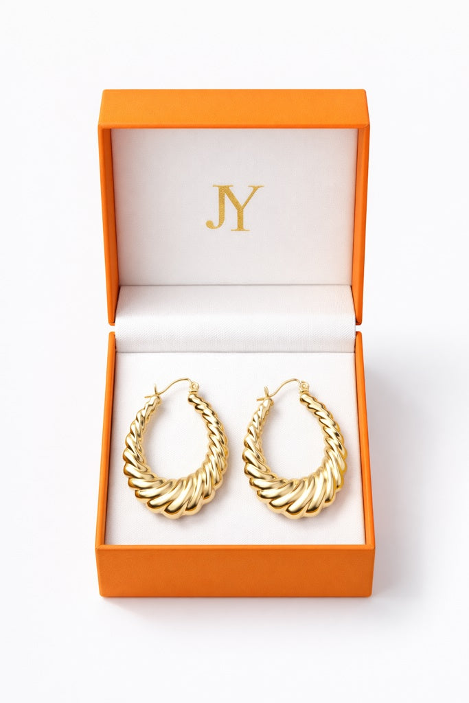 10KT VINTAGE STYLE CROISSANT DESIGN HOOPS EARRINGS Size LARGE Weigth 3.7GR