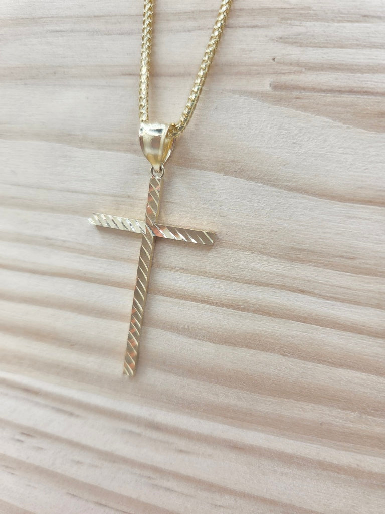 10KT DIAGONAL CUT CROSS PENDANT Weight 3.3GR
