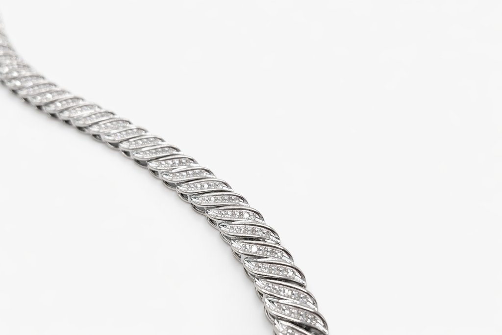 10KT WHITE GOLD WAVES SEA DESIGN DIAMOND BRACELET Size 7INCH Weight 12.5GR