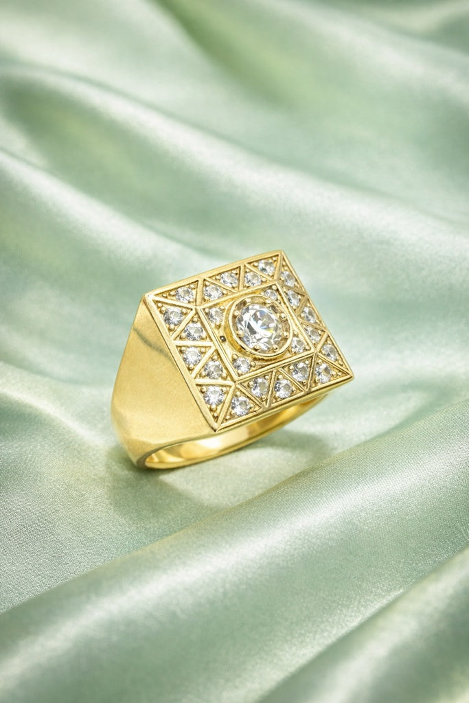 10KT CZ ELEGANT SQUARE MEN'S RING Size 10 Weight 7.8GR