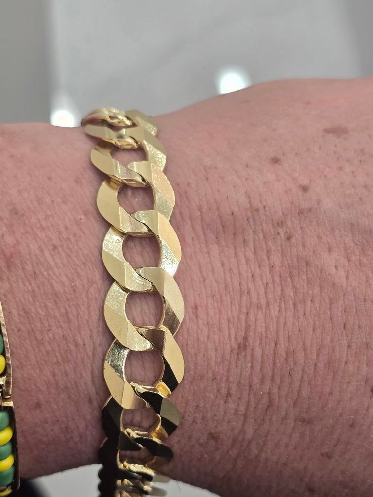 10KT SPECIAL OFFER SOLID CUBAN CURB FLAT BRACELET Size 7INCH 14MM Weight 32.1GRS