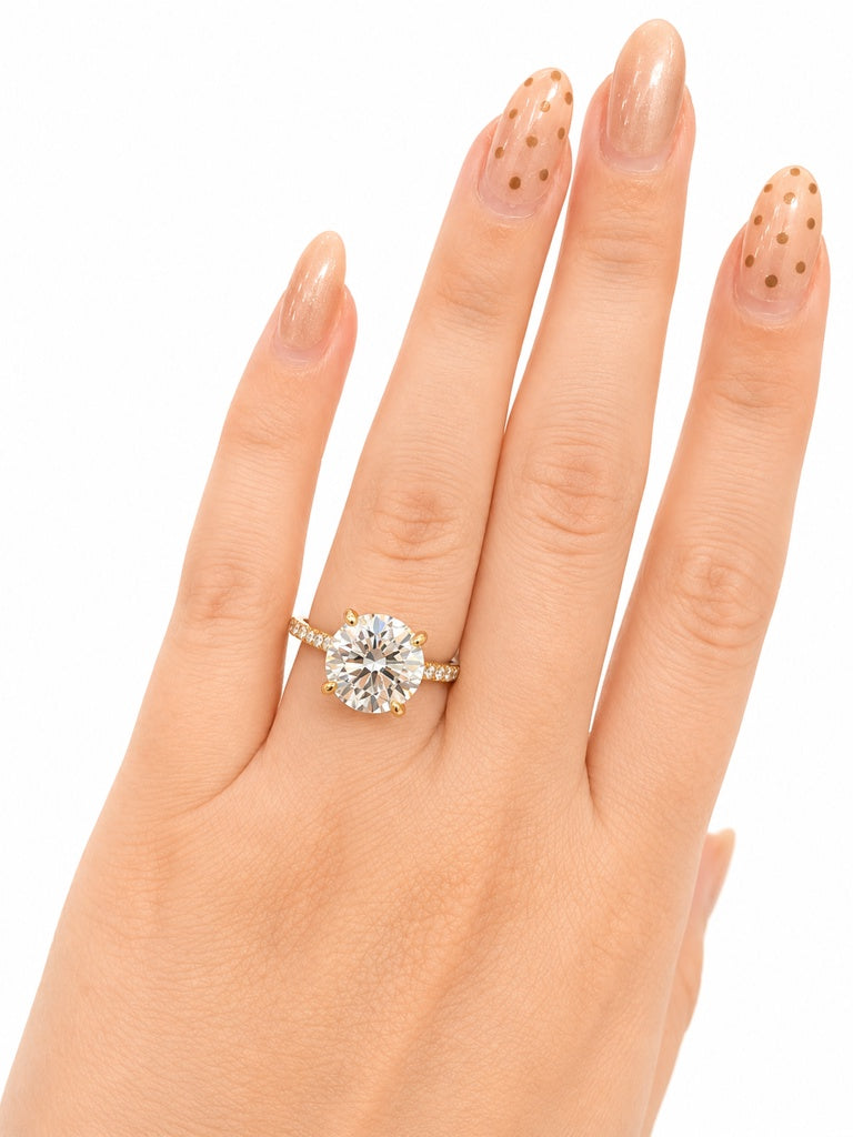 14KT LAB GROWN DIAMOND ENGAGEMENT RING Size 7