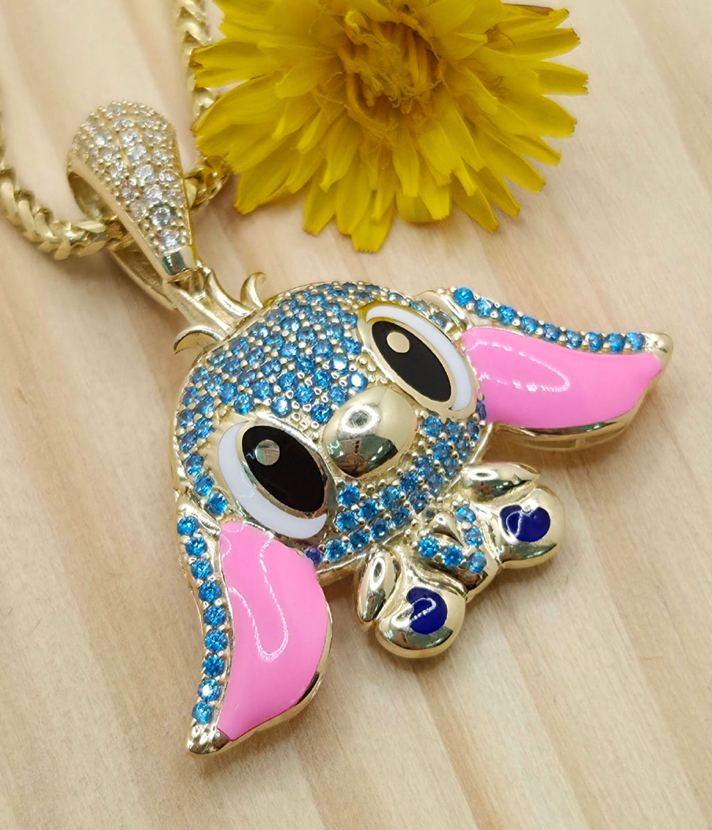 10KT CZ BLUE STITCH PENDANT Weight 5.7GR