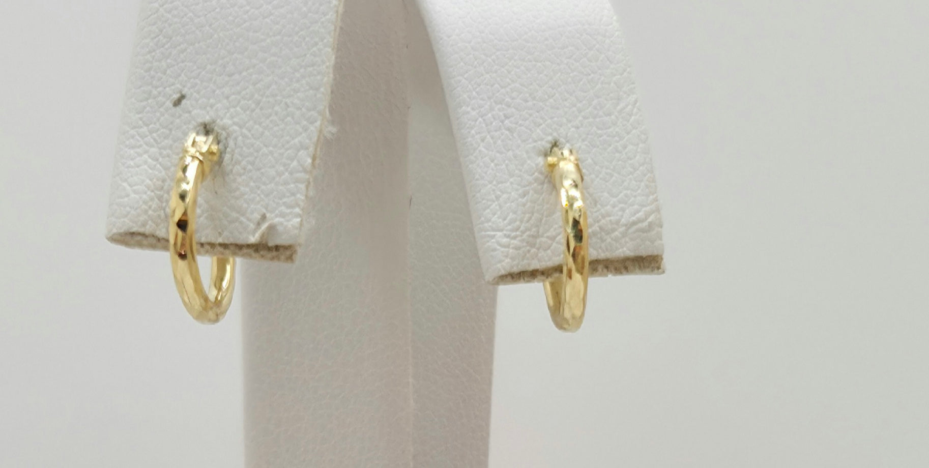10KT BABY DIAMOND CUT HOOPS EARRINGS Size 1 Weight 0.7GR