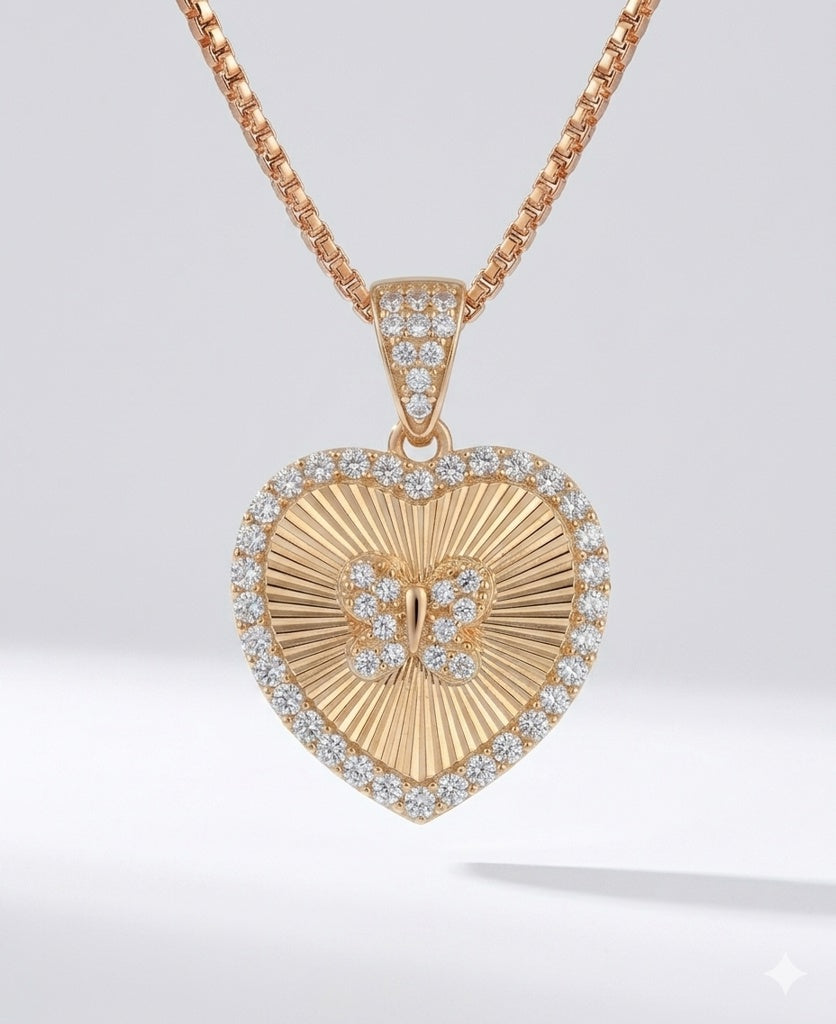 10KT SMALL BUTTERFLY INSIDE CZ FRAME DIAMOND CUT BACKGROUND HEART PENDANT Size M  Weigth 2.2GR