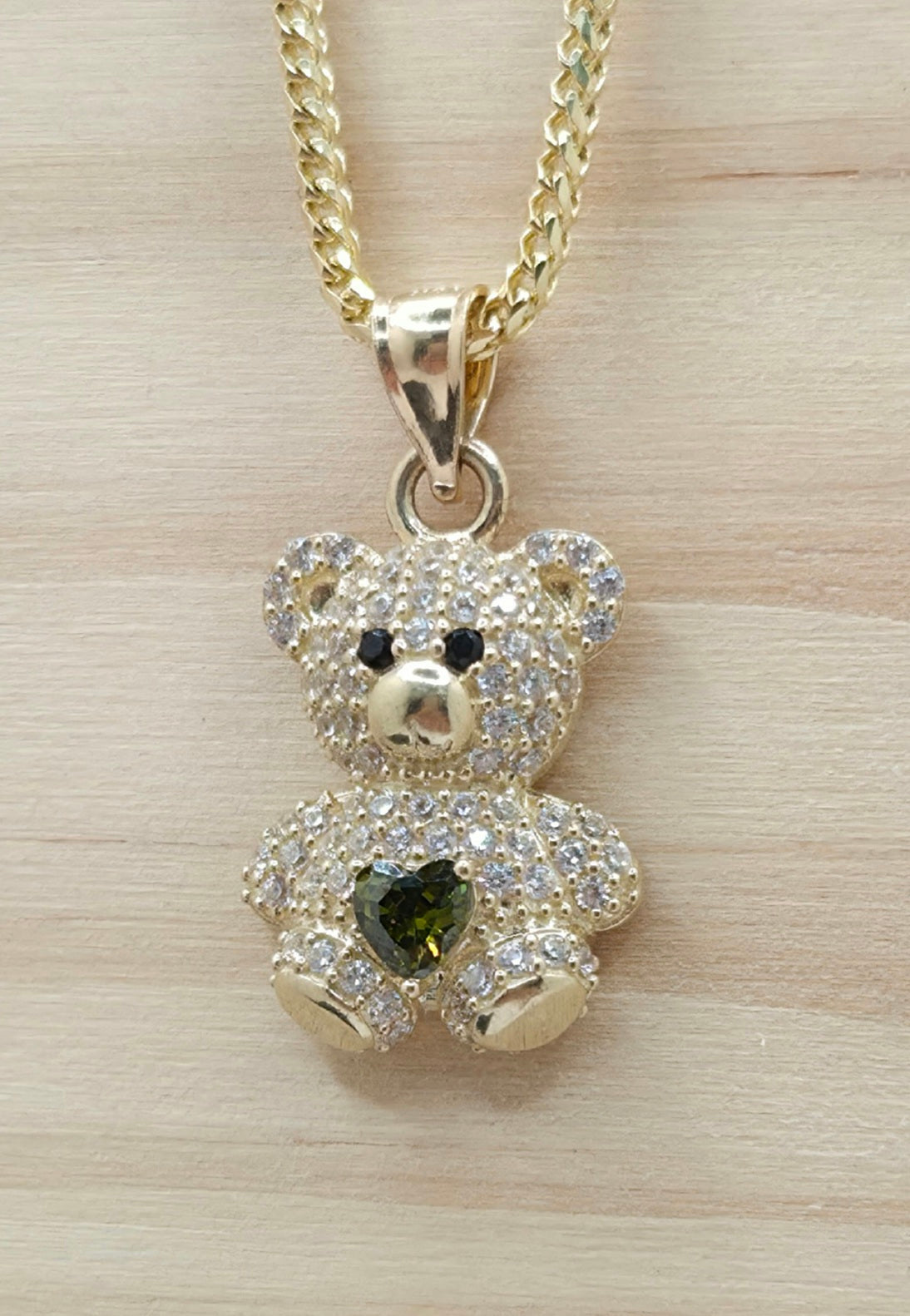 10KT YELLOW CZ  MEDIUM TEDDY BEAR PENDANT Weight 2.7GR