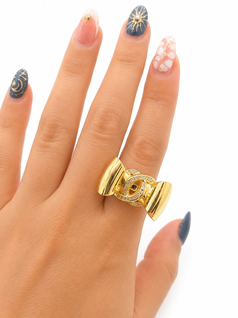 10KT RIBBON RING Size 7-7.5