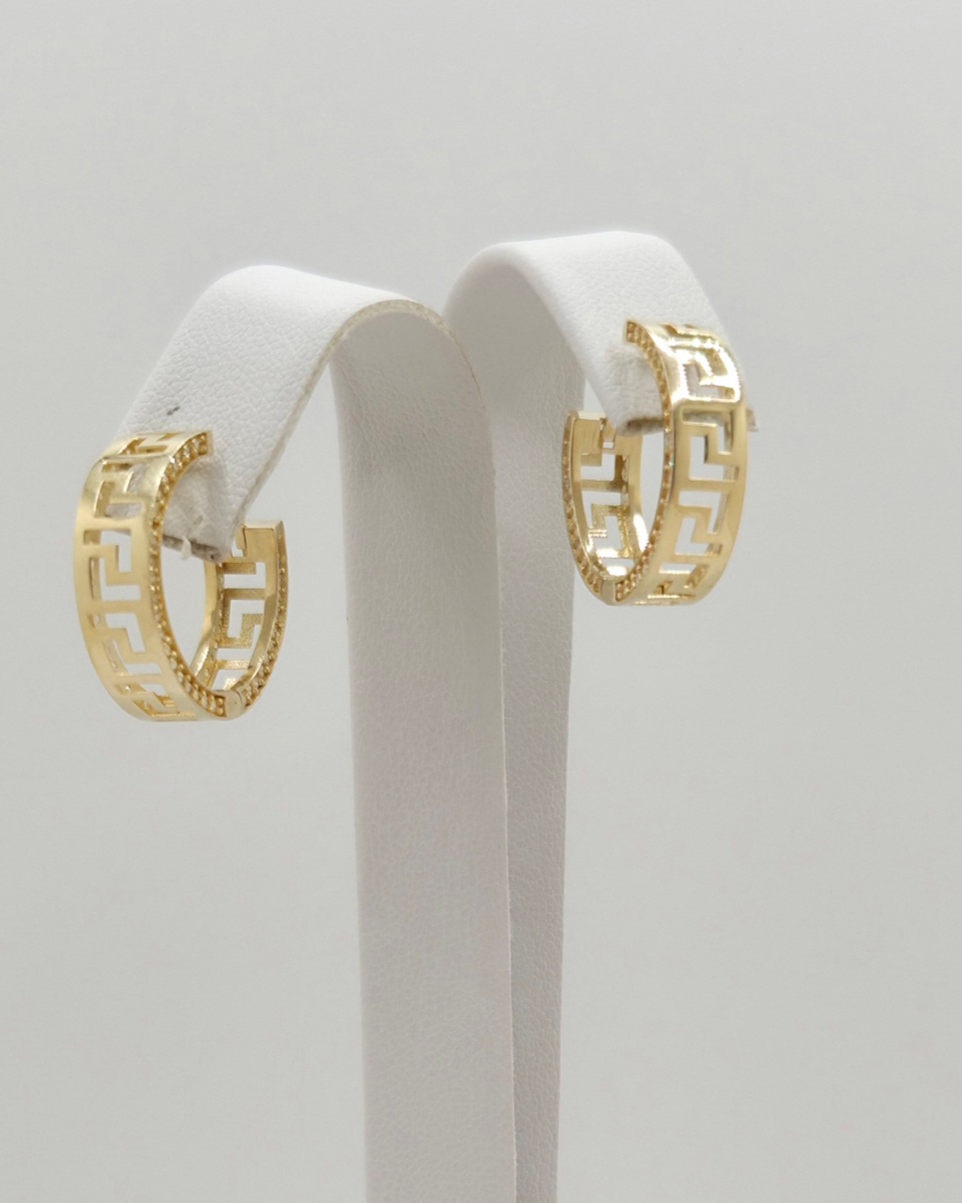 10KT GREEK STYLE HOOPS EARRIN CZ Size MEDIUM Weight 3.3GR
