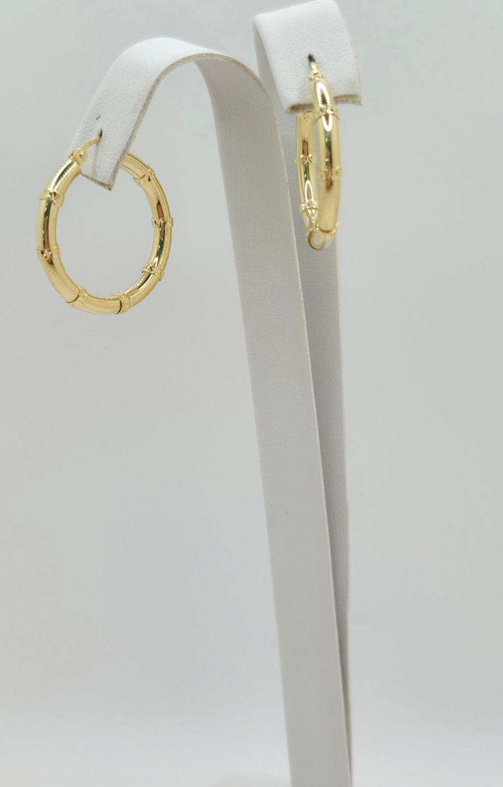 10KT DELICATE MARINER STYLE HOOPS EARRINGS Weight 2.6GR