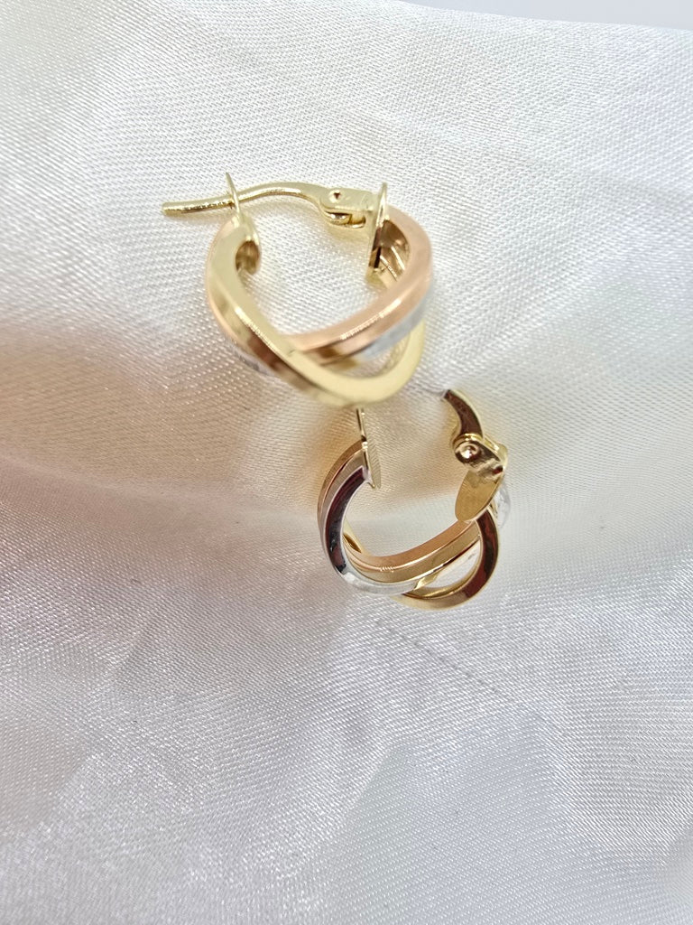 14KT SMALL ROUND THREE TONE TWISTED TRIPLE HOOPS EARRINGS Weight 1.9GR