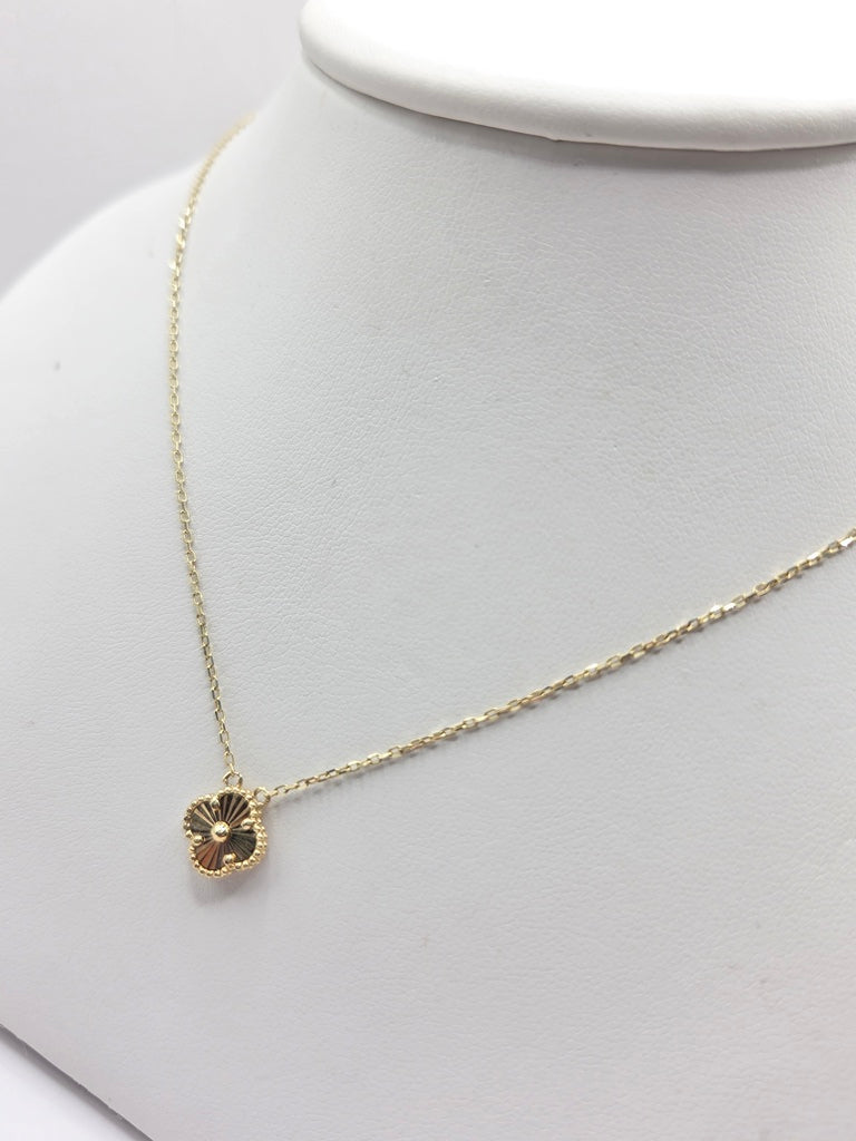 10KT SMALL SINGLE GOLDEN CLOVER CHAIN Size 18INCH Weight 2.2GR