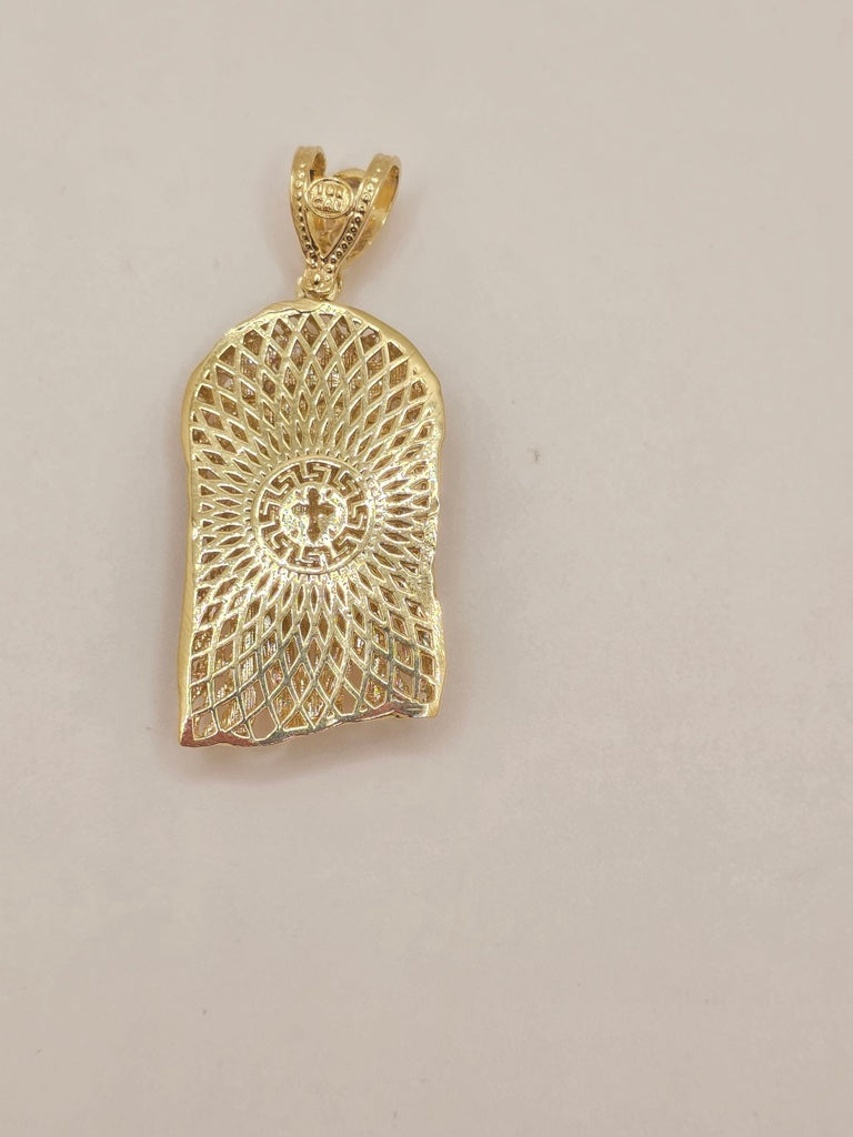 10KT SOLID JESUS PENDANT  Weight 8.3GR