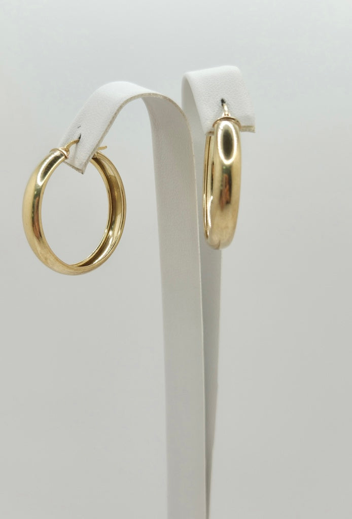 10KT PLAIN HOOPS EARRINGS Weight 4.2GR