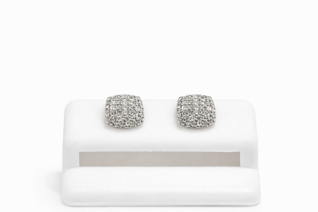 14KT ELEGANT FLAT DESIGN NATURAL DIAMOND EARRINGS