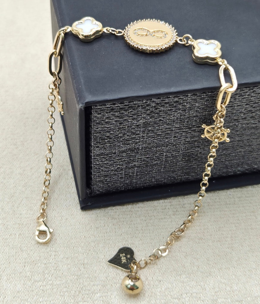 14KT CLOVER AND INFINITY PAPER CLIP ROLO BRACELET Size 7INCH Weight 5.5GR