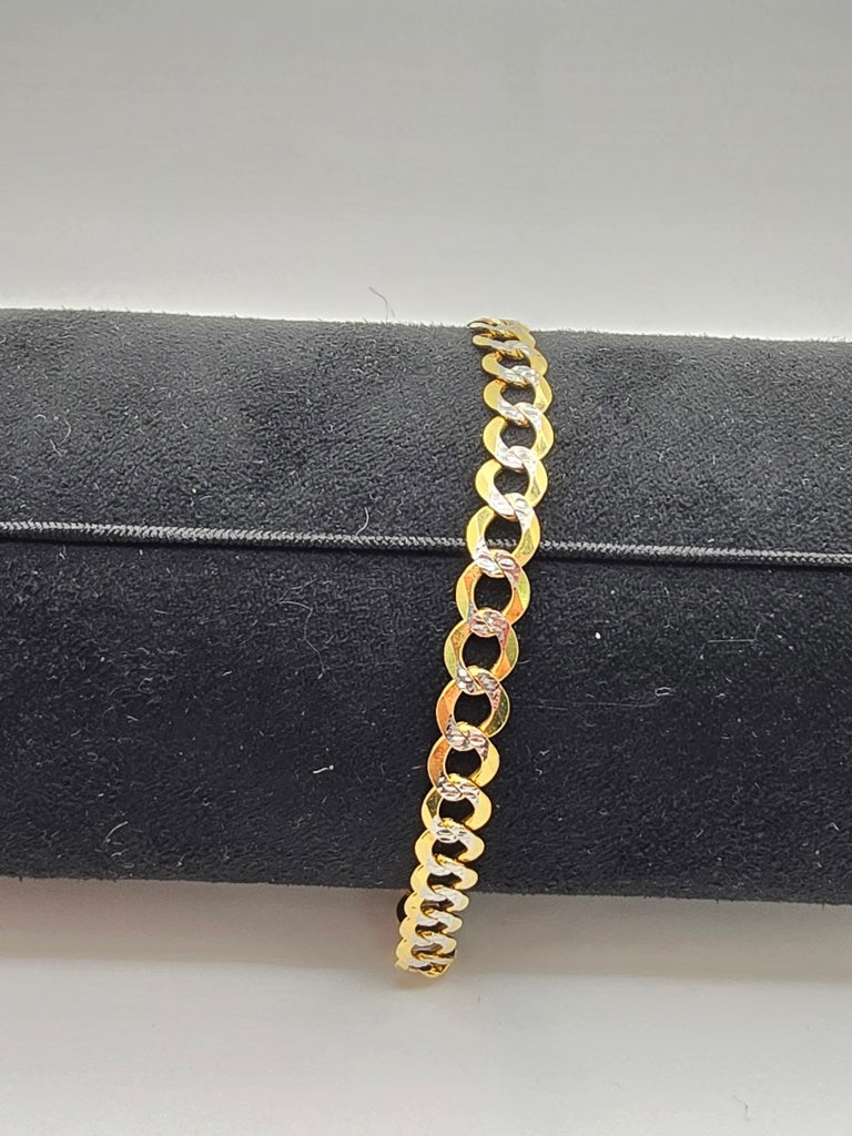 14KT TWO TONE CUBAN CURB FLAT BRACELET Size 8INCH 6MM Weight 7.8GR