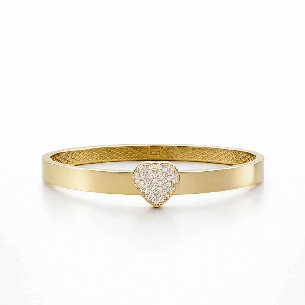 10KT CZ SMALL HEART DETAIL CENTER BANGLE Size  Weigth 9.1GR
