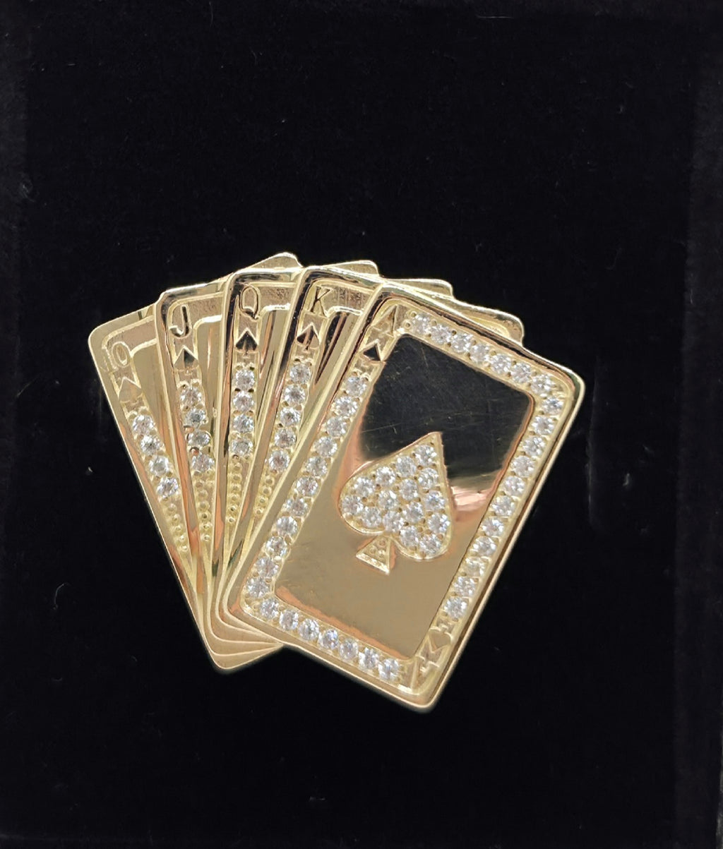 10KT POKER DESIGN POKER RING Size 10 Weight 5.4GR