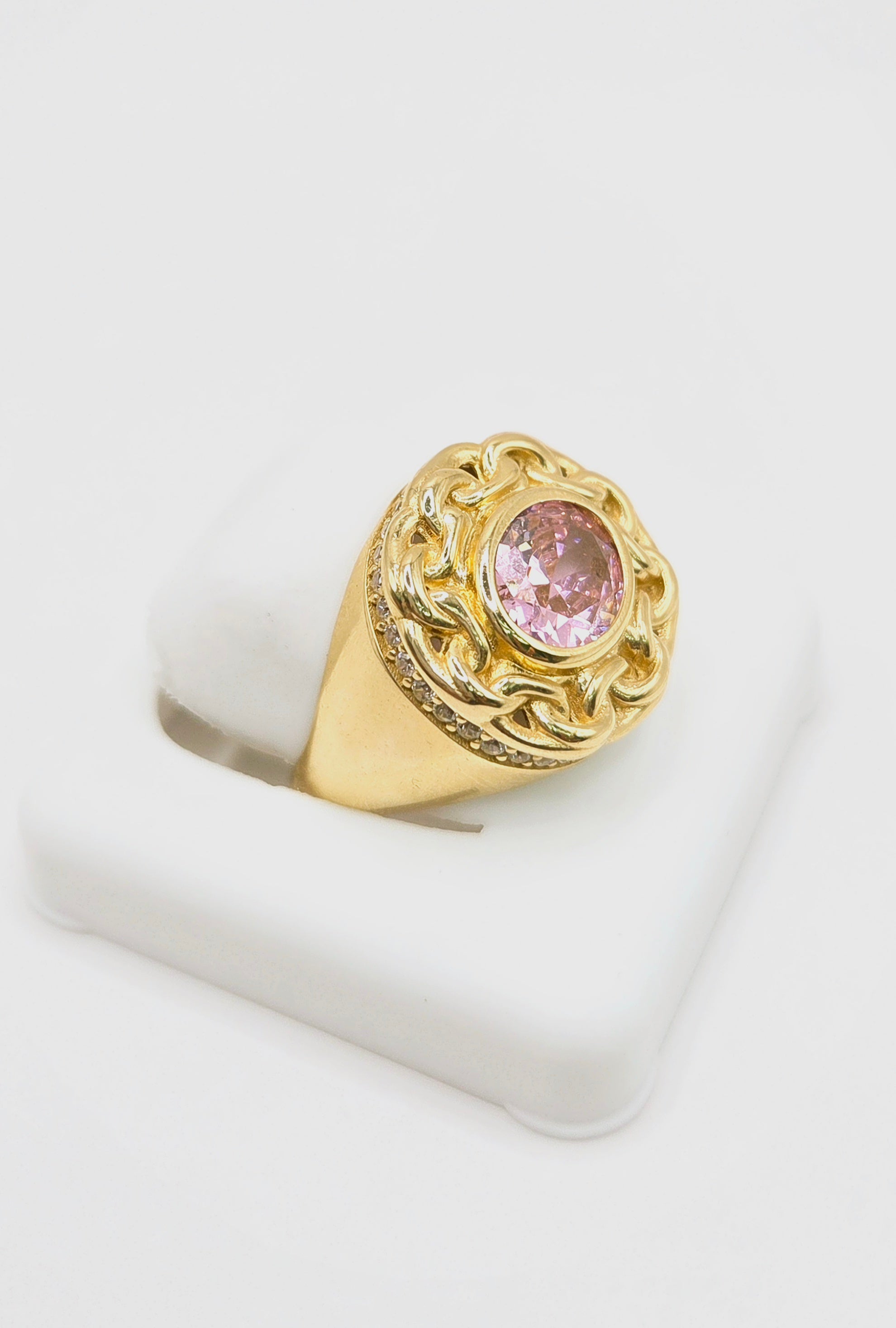 14KT ELEGANT CHINO LINK FRAME PINK STONE RING Size 8 Weight 5.1GR
