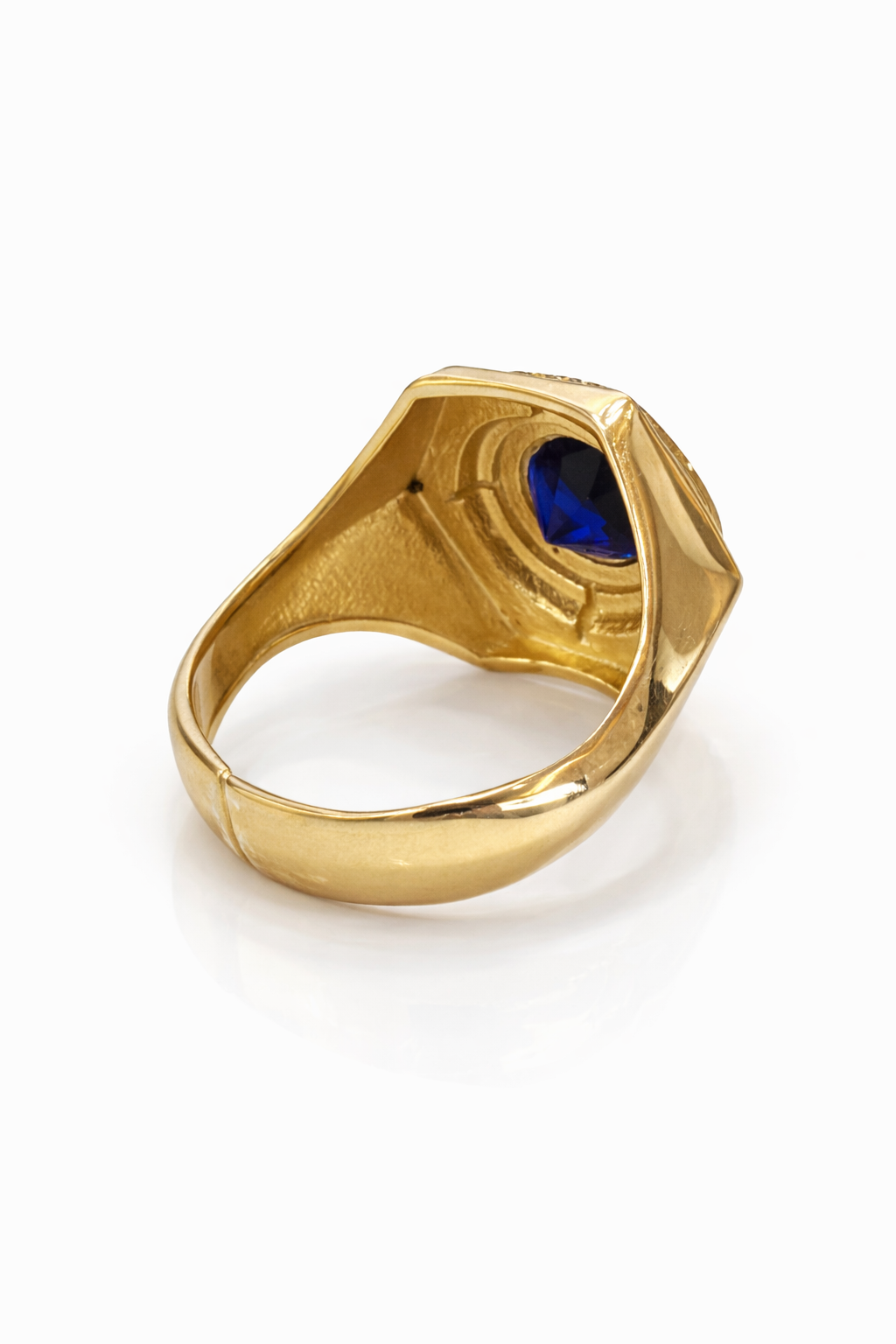 10KT ONE BLUE STONE RING Size 11.5 Weight 8.5GR